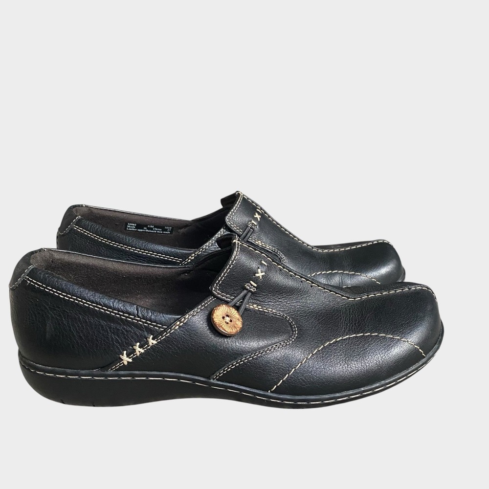 Clarks Bendables Loafers Shoes Size 11M Black Leather Round Toe Flat Slip On